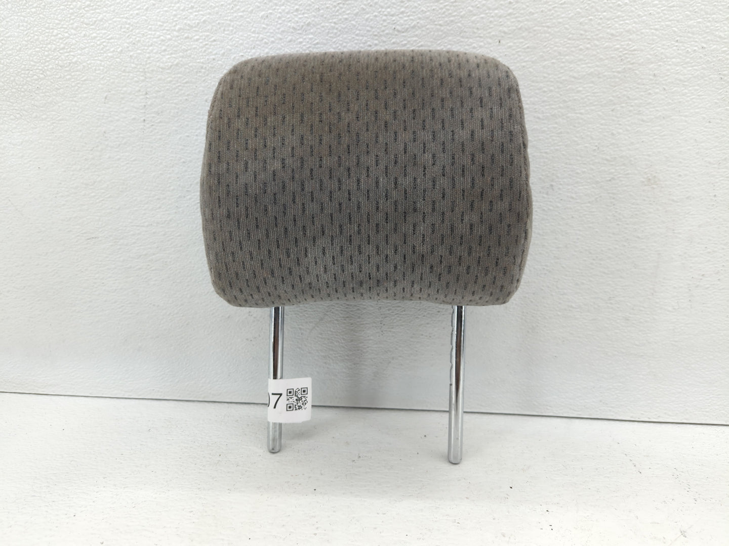 2004-2006 Toyota Camry Headrest Head Rest Front Driver Passenger Seat Fits Fits 2004 2005 2006 OEM Used Auto Parts - Oemused