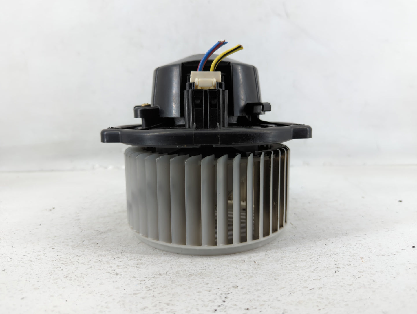 2002-2006 Toyota Camry Rear Heater AC Blower Motor P/N:AY194000-9095 AY194000 Fits Fits 2002 2003 2004 2005 2006 2007 2008 O
