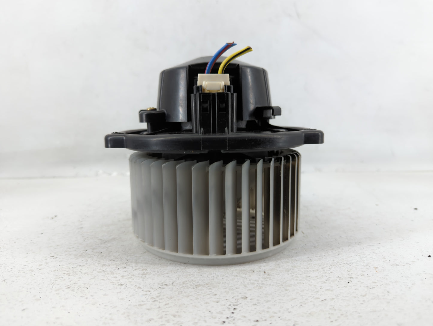 2002-2006 Toyota Camry Rear Heater AC Blower Motor P/N:AY194000-9095 AY194000 Fits Fits 2002 2003 2004 2005 2006 2007 2008 O