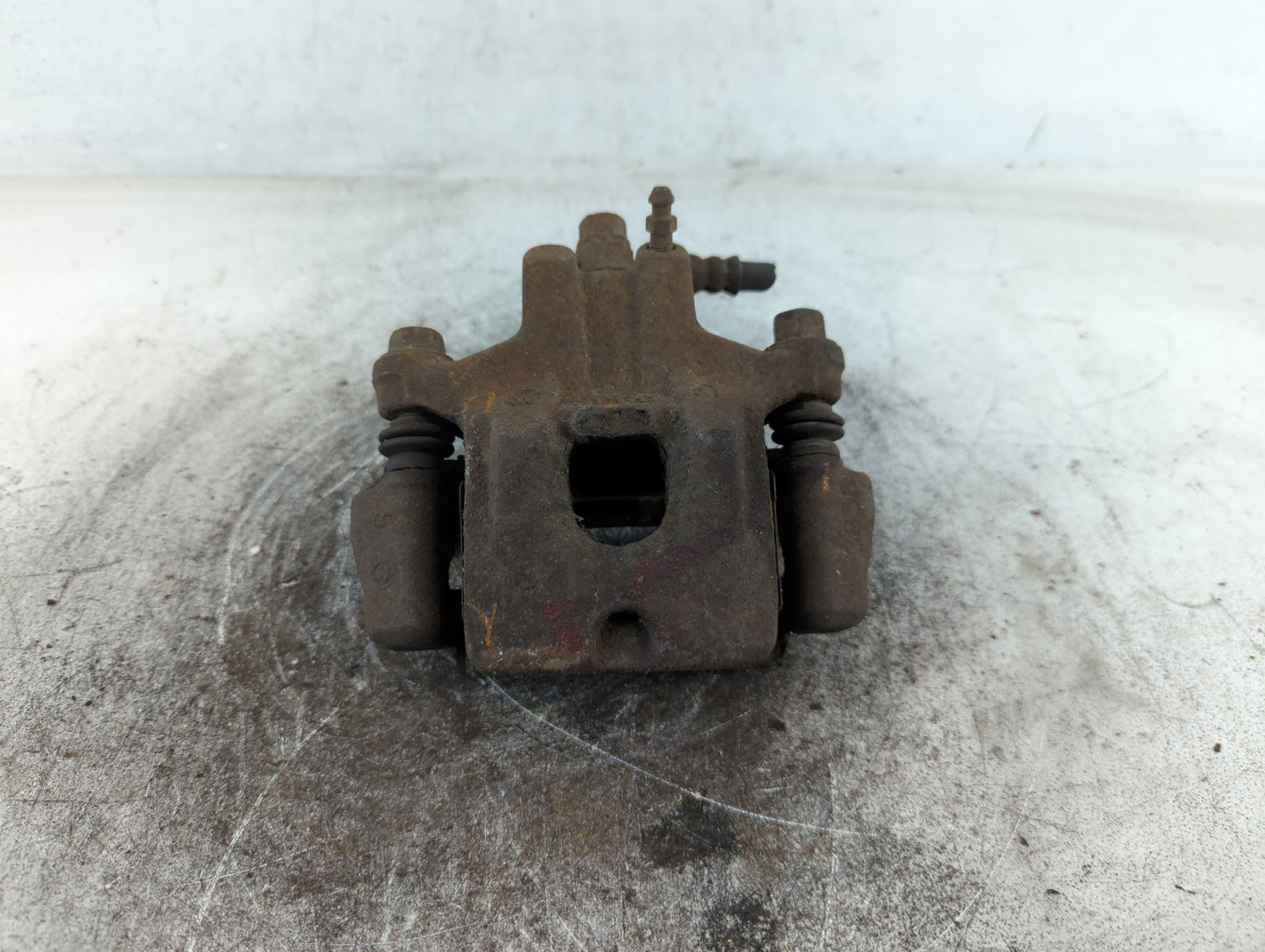 2002-2006 Toyota Camry Front Passenger Right Brake Caliper 700145 - Oemusedautoparts1.com