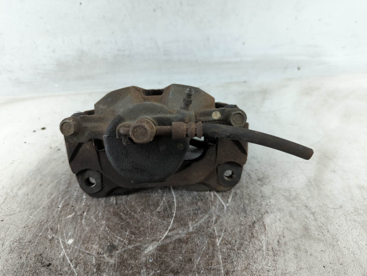 2002-2004 Toyota Camry Front Passenger Right Brake Caliper - Oemusedautoparts1.com