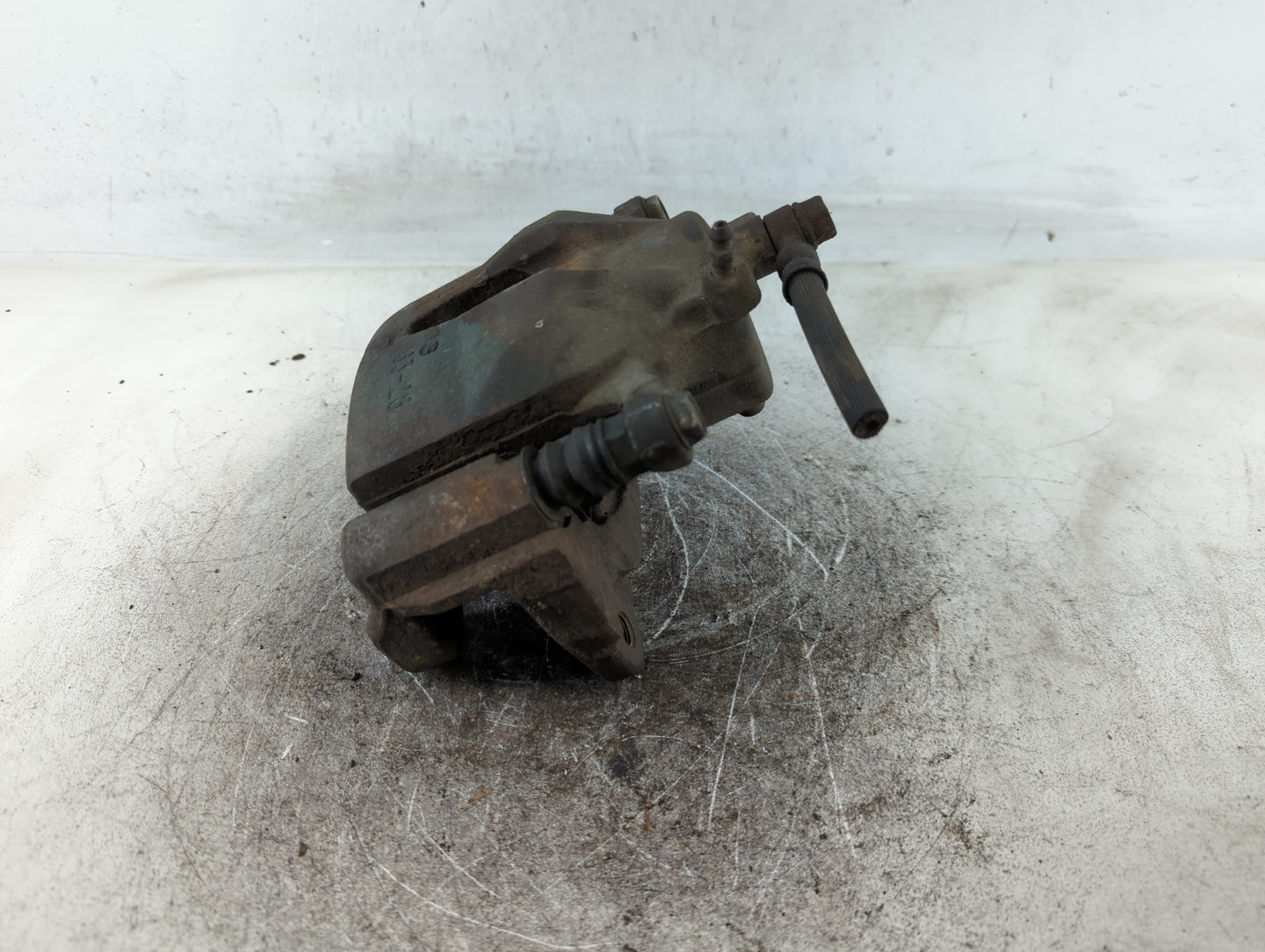 2002-2004 Toyota Camry Front Driver Left Brake Caliper - Oemusedautoparts1.com