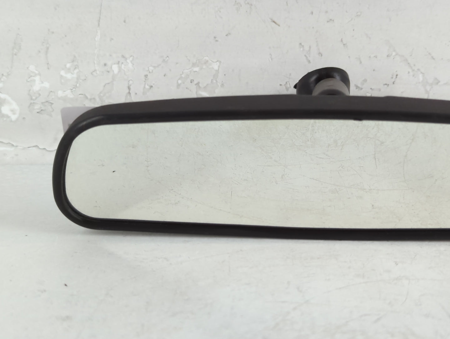 2004 Toyota Camry Interior Rear View Mirror Replacement OEM P/N:IE8011681 Fits OEM Used Auto Parts - Oemusedautoparts1.com