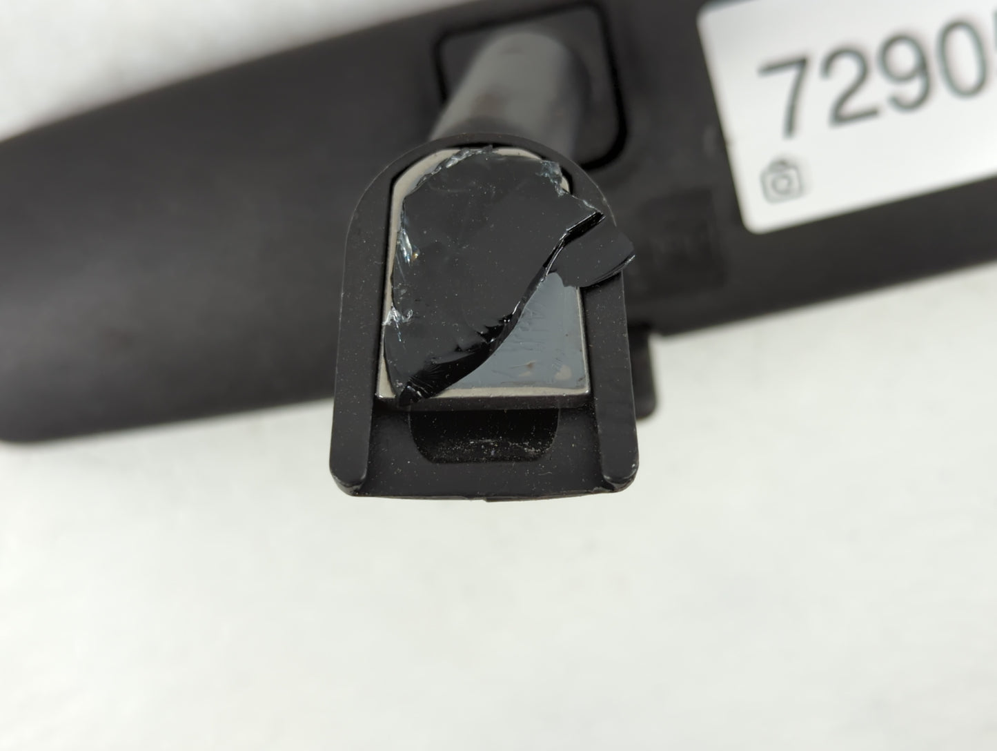 2004 Toyota Camry Interior Rear View Mirror Replacement OEM P/N:IE8011681 Fits OEM Used Auto Parts - Oemusedautoparts1.com