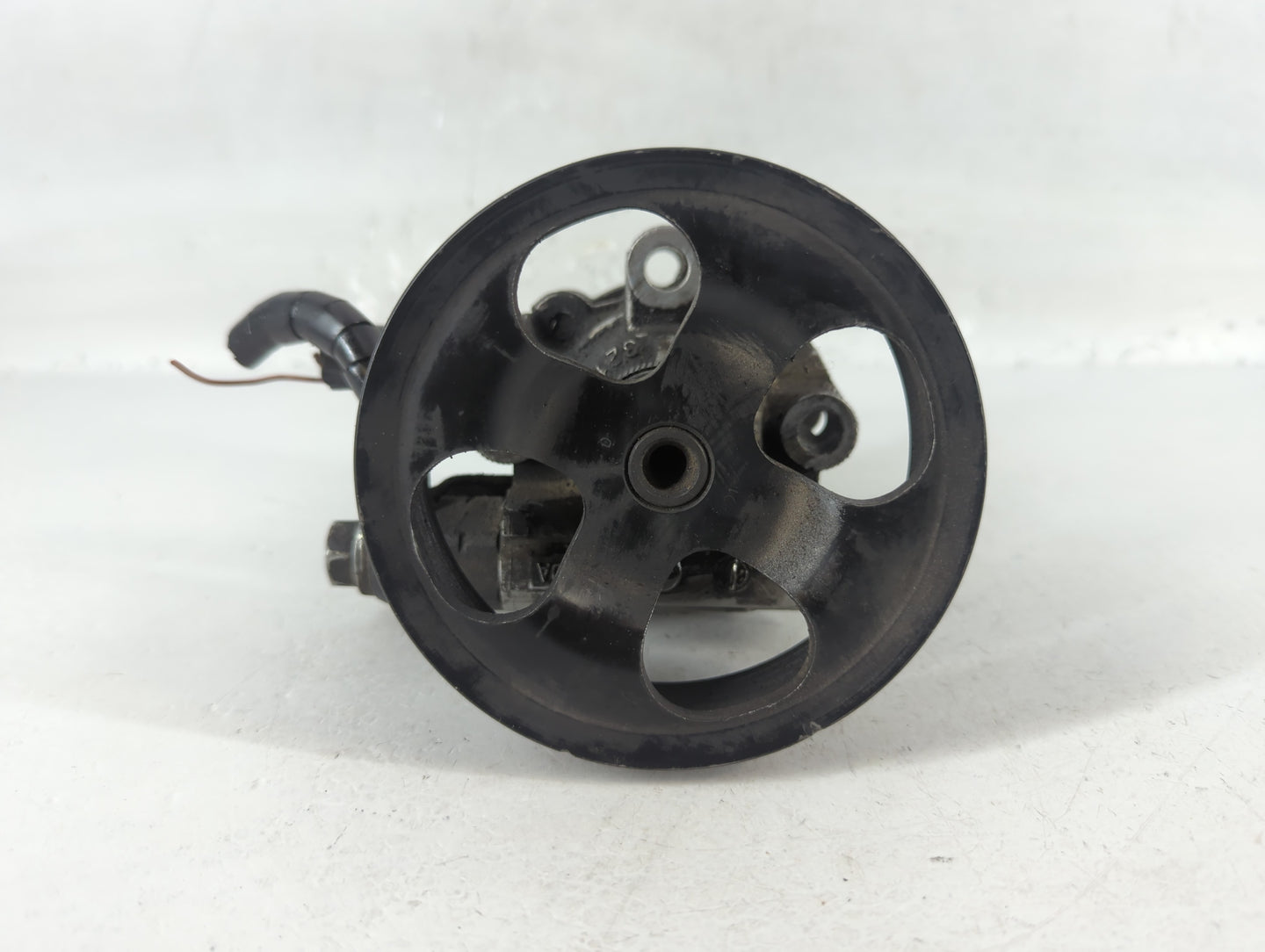 2002-2009 Toyota Camry Power Steering Column Pump Oem - Oemusedautoparts1.com