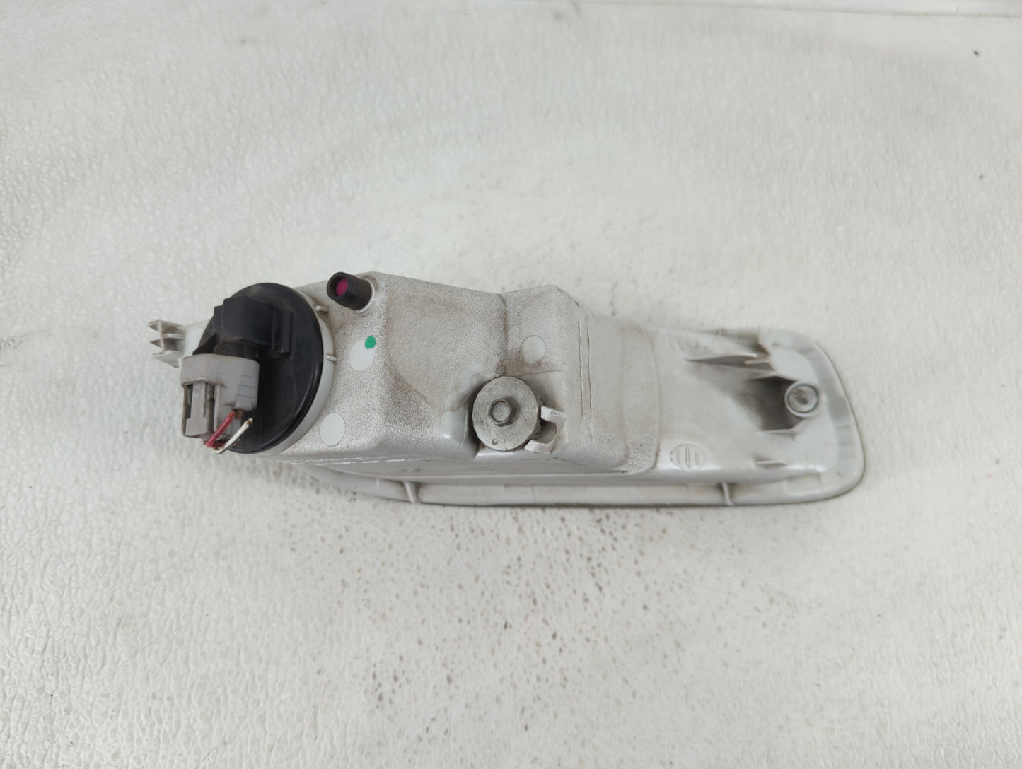 2003-2004 Toyota Corolla Driver Left Oem Front Light Lamp - Oemusedautoparts1.com