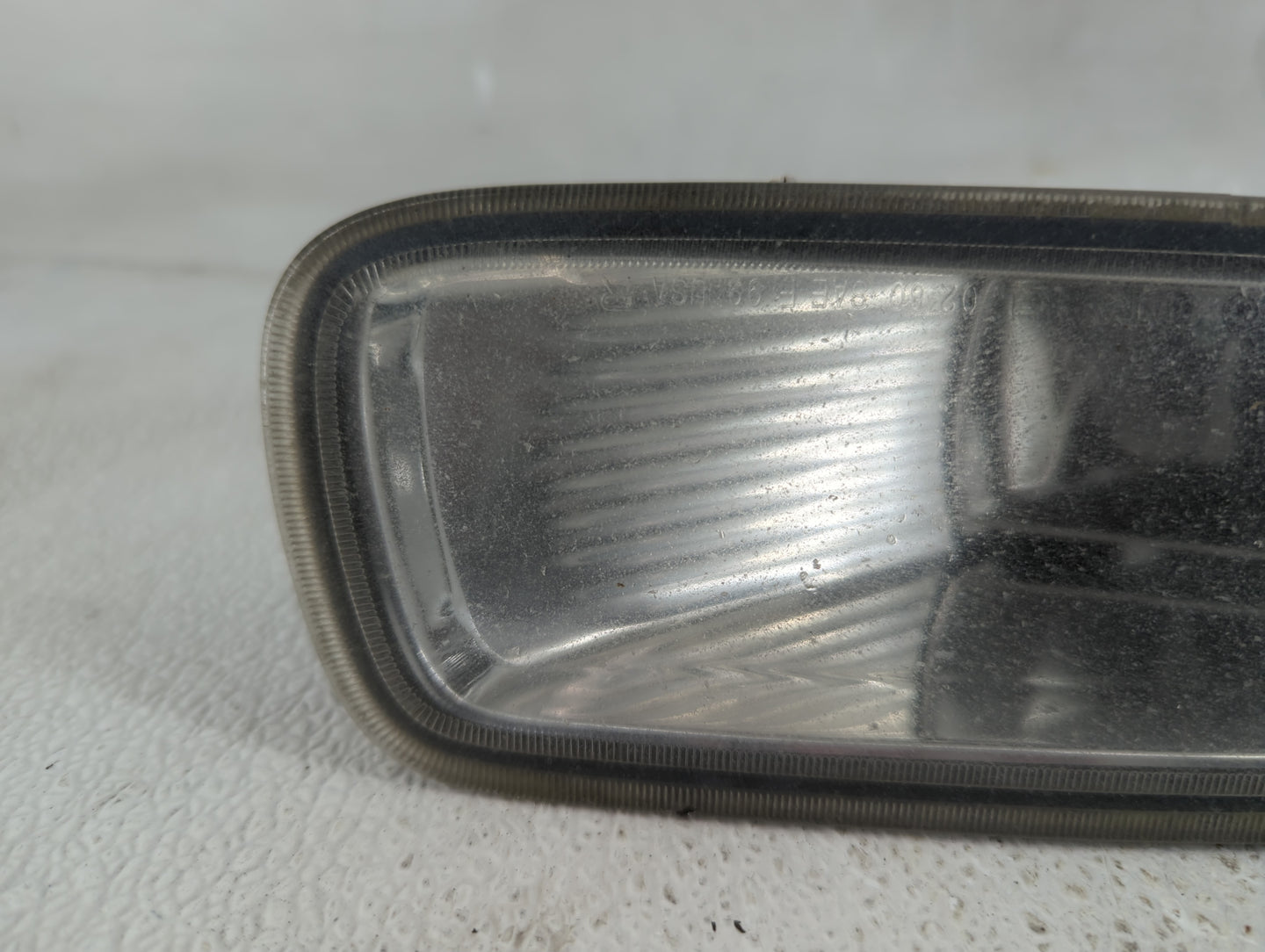 2003-2004 Toyota Corolla Passenger Right Oem Front Light Lamp - Oemusedautoparts1.com