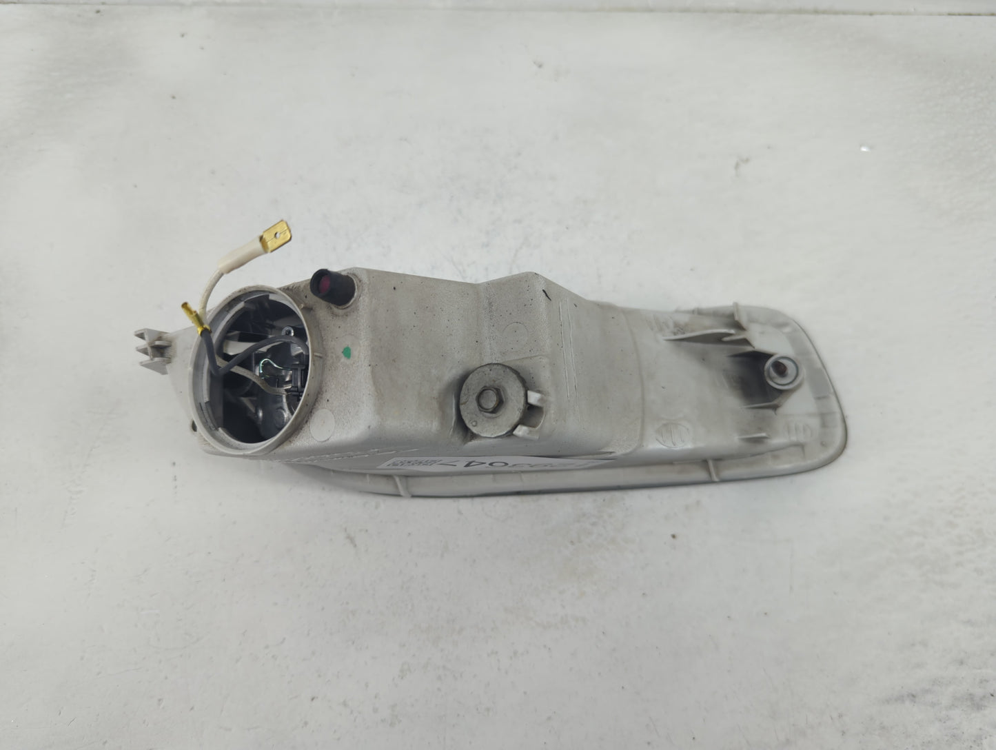 2003-2004 Toyota Corolla Driver Left Oem Front Light Lamp - Oemusedautoparts1.com
