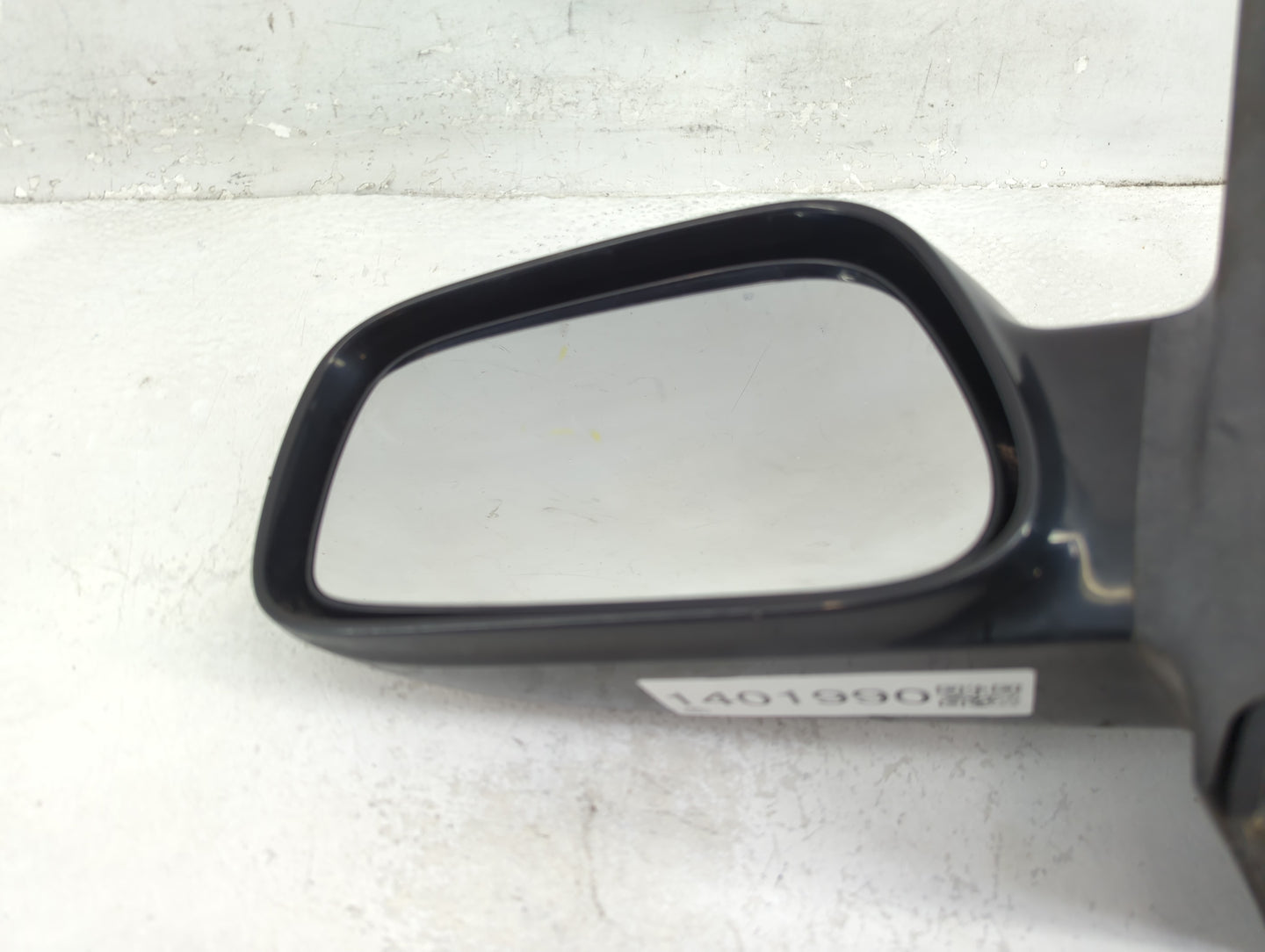 2003-2008 Toyota Corolla Driver Side View Mirror - Left Door Mirror OEM Used - Oemusedautoparts1.com