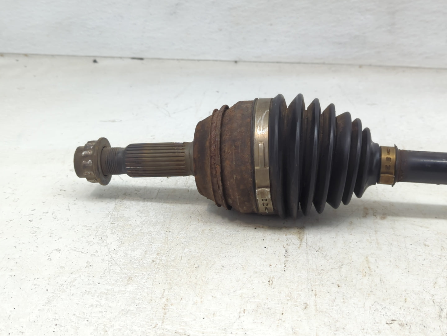 2003-2008 Toyota Corolla Axle Shaft Front Driver Cv C/v 1415613 - Oemusedautoparts1.com