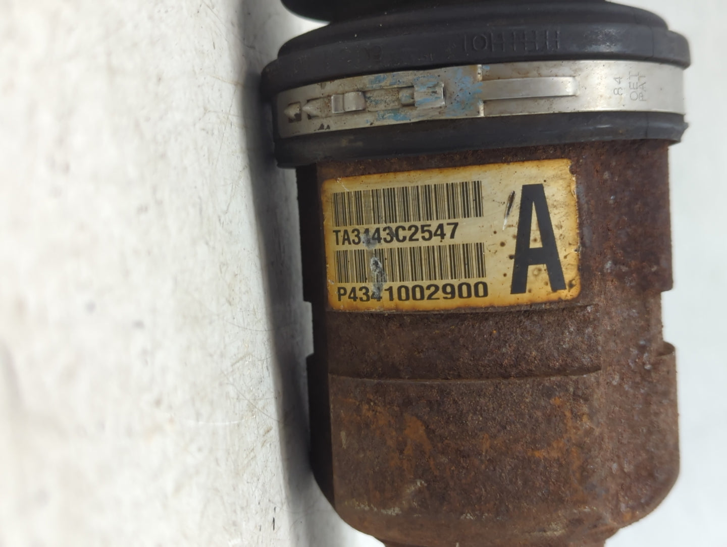 2003-2008 Toyota Corolla Axle Shaft Front Driver Cv C/v 1415613 - Oemusedautoparts1.com