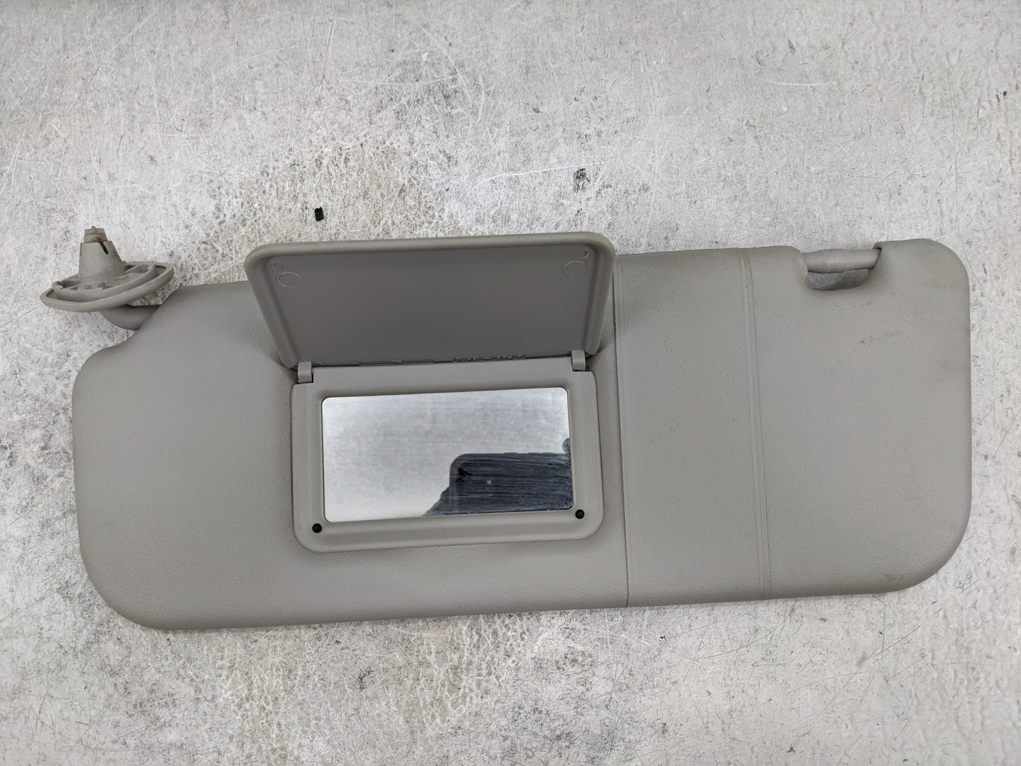2003-2005 Toyota Corolla Sun Visor Shade Replacement Driver Left Mirror Fits Fits 2003 2004 2005 OEM Used Auto Parts - Oemus