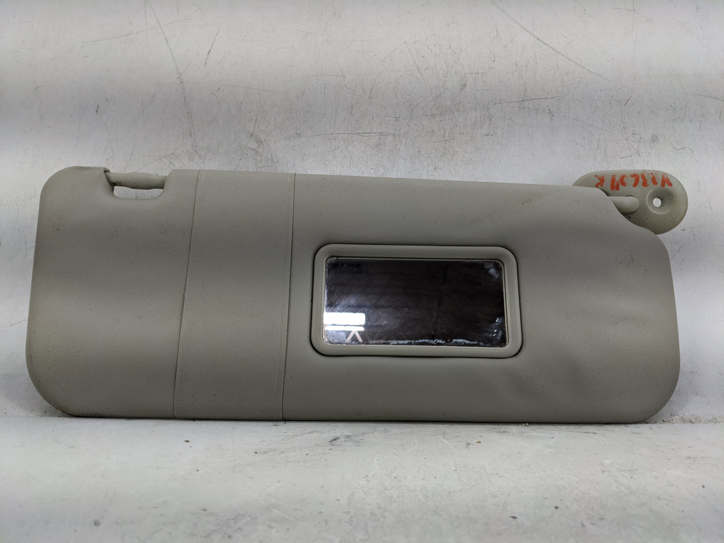 2003-2005 Toyota Corolla Sun Visor Shade Replacement Passenger Right Mirror Fits Fits 2003 2004 2005 OEM Used Auto Parts - O