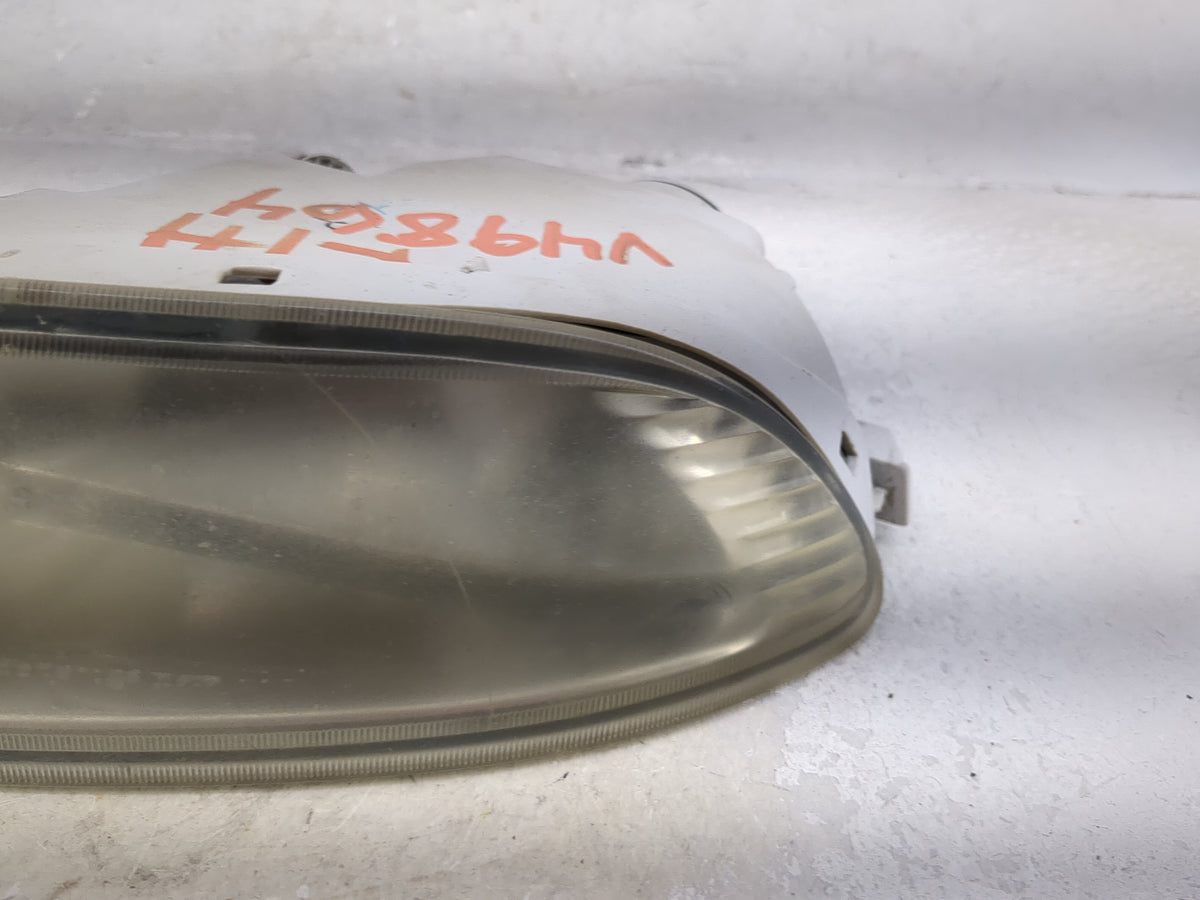 2003-2004 Toyota Corolla Passenger Right Oem Fog Light Lamp 1494341 - Oemusedautoparts1.com