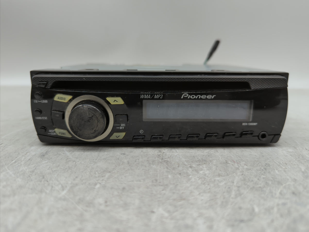 2003-2004 Toyota Corolla Am Fm Cd Player Radio Receiver 349549 - Oemusedautoparts1.com