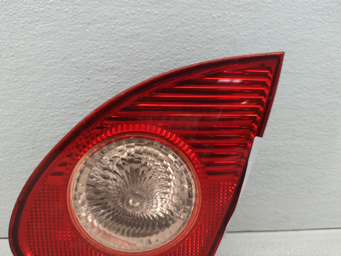 2003-2008 Toyota Corolla Tail Light Assembly Passenger Right OEM P/N:921 12V18W Fits Fits 2003 2004 2005 2006 2007 2008 OEM 
