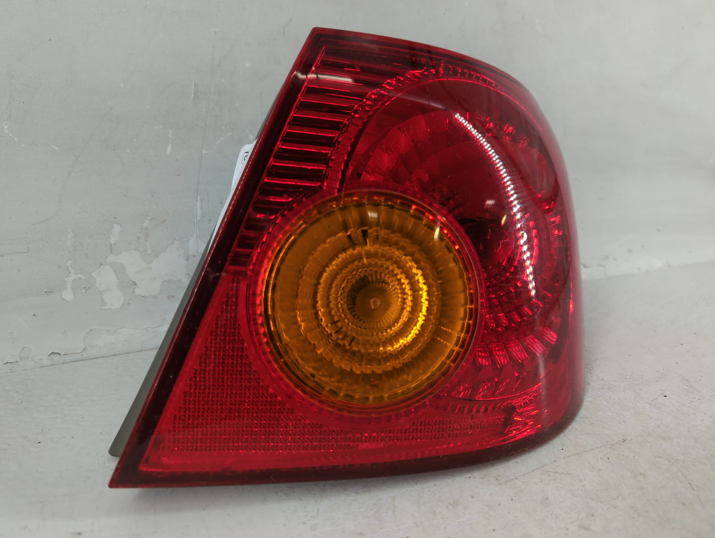 2003-2004 Toyota Corolla Tail Light Assembly Passenger Right OEM Fits Fits 2003 2004 OEM Used Auto Parts - Oemusedautoparts1