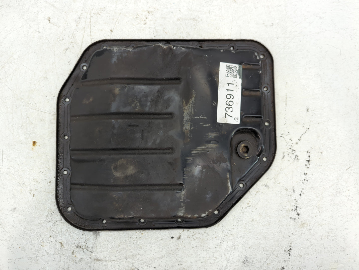 2000-2005 Toyota Echo Engine Oil Pan Fits OEM Used Auto Parts - Oemusedautoparts1.com