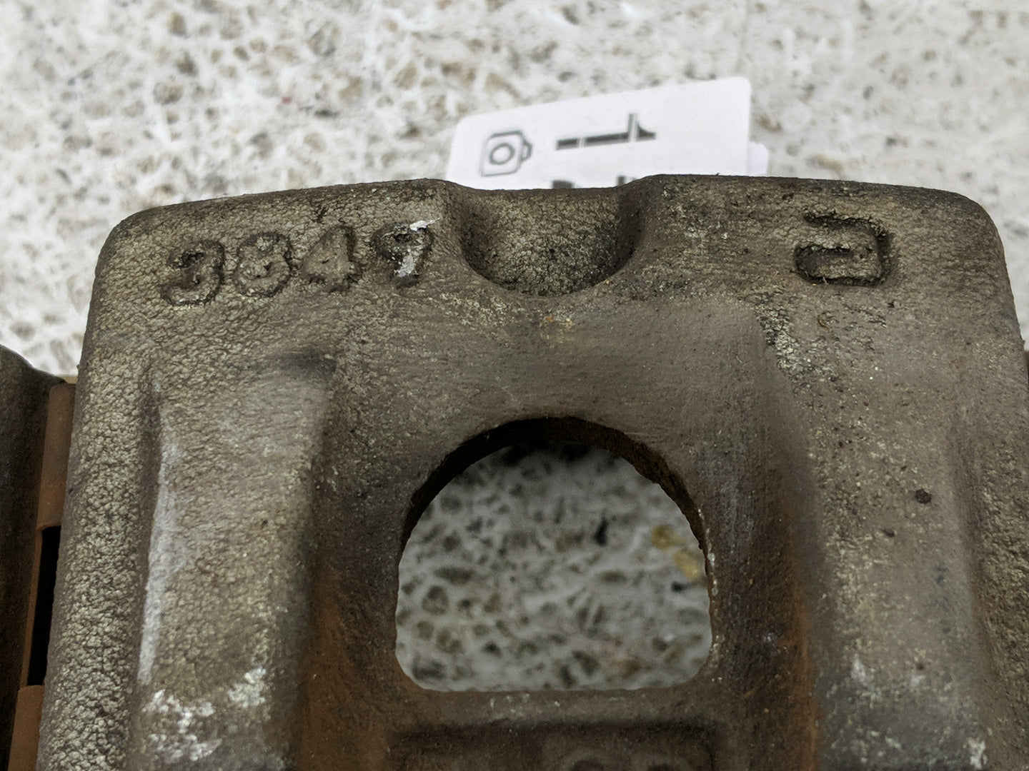 2004-2007 Toyota Highlander Front Driver Left Brake Caliper - Oemusedautoparts1.com