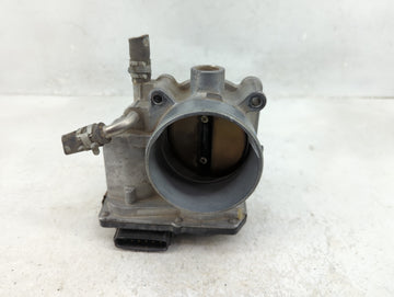 2004-2010 Toyota Highlander Throttle Body P/N:22030-20060 Fits Fits 2003 2004 2005 2006 2007 2008 2009 2010 OEM Used Auto Pa