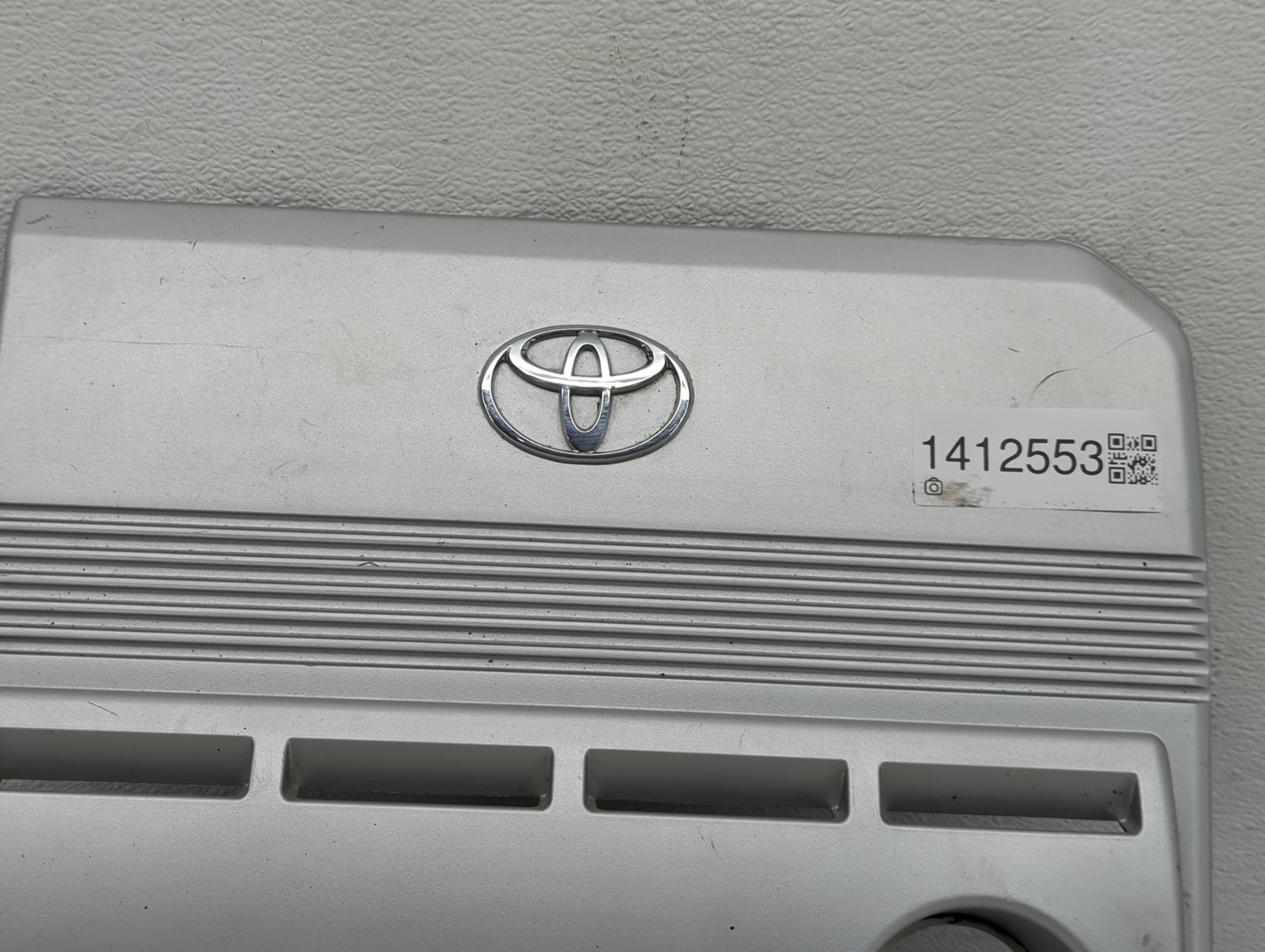 2004 Toyota Highlander Engine Cover - Oemusedautoparts1.com