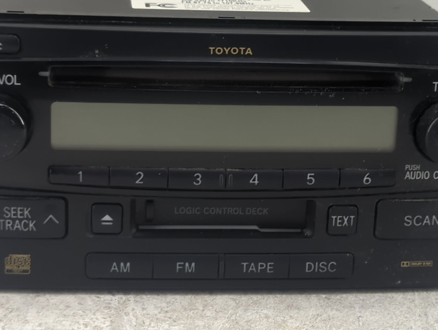 2004-2007 Toyota Highlander Radio AM FM Cd Player Receiver Replacement P/N:86120-52241 122000-44310101 Fits OEM Used Auto Pa