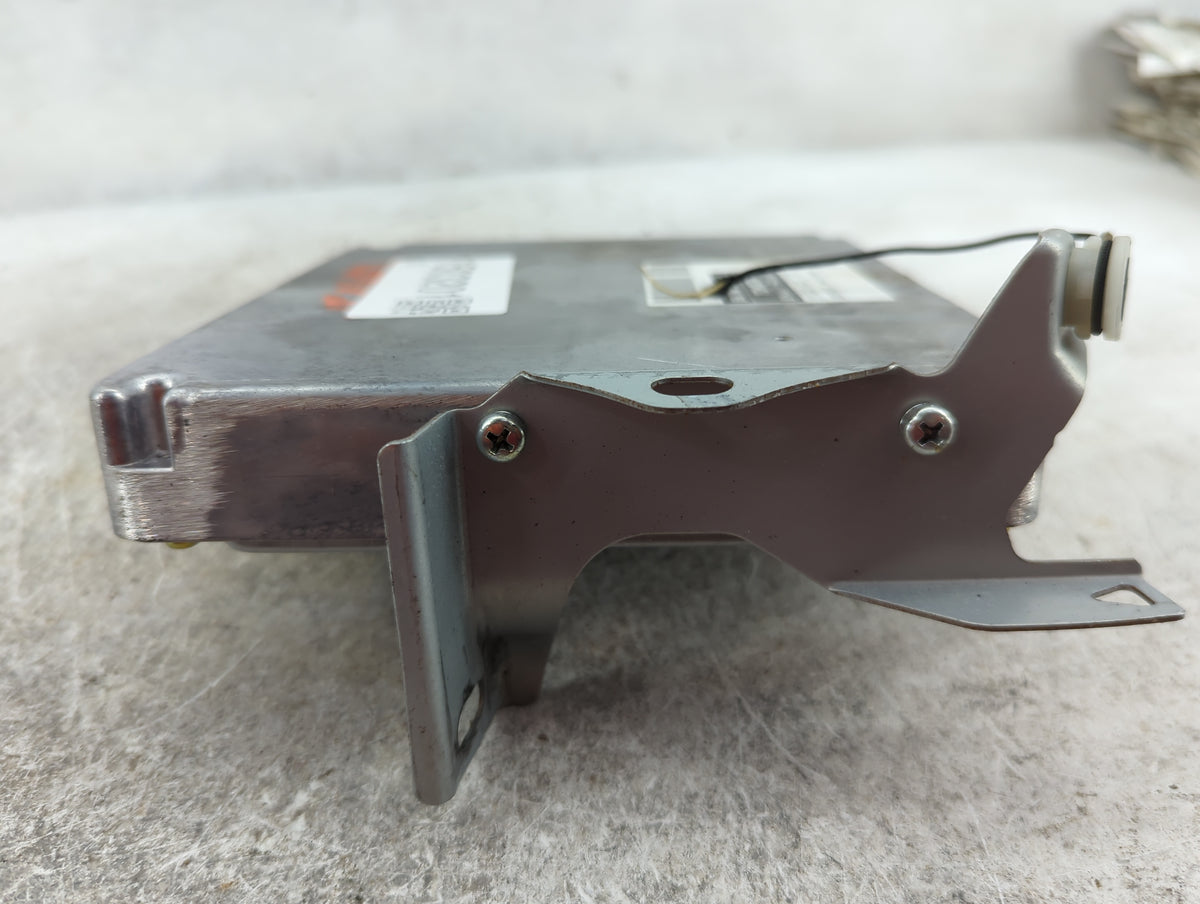 2004 Toyota Highlander PCM Engine Control Computer ECU ECM PCU OEM P/N:275000-8251 89661-48660 Fits OEM Used Auto Parts - Oe