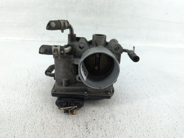 2004-2007 Toyota Highlander Throttle Body P/N:22030-28060 Fits Fits 2004 2005 2006 2007 OEM Used Auto Parts - Oemusedautopar