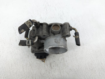 2004-2007 Toyota Highlander Throttle Body P/N:22030-28060 Fits Fits 2004 2005 2006 2007 OEM Used Auto Parts