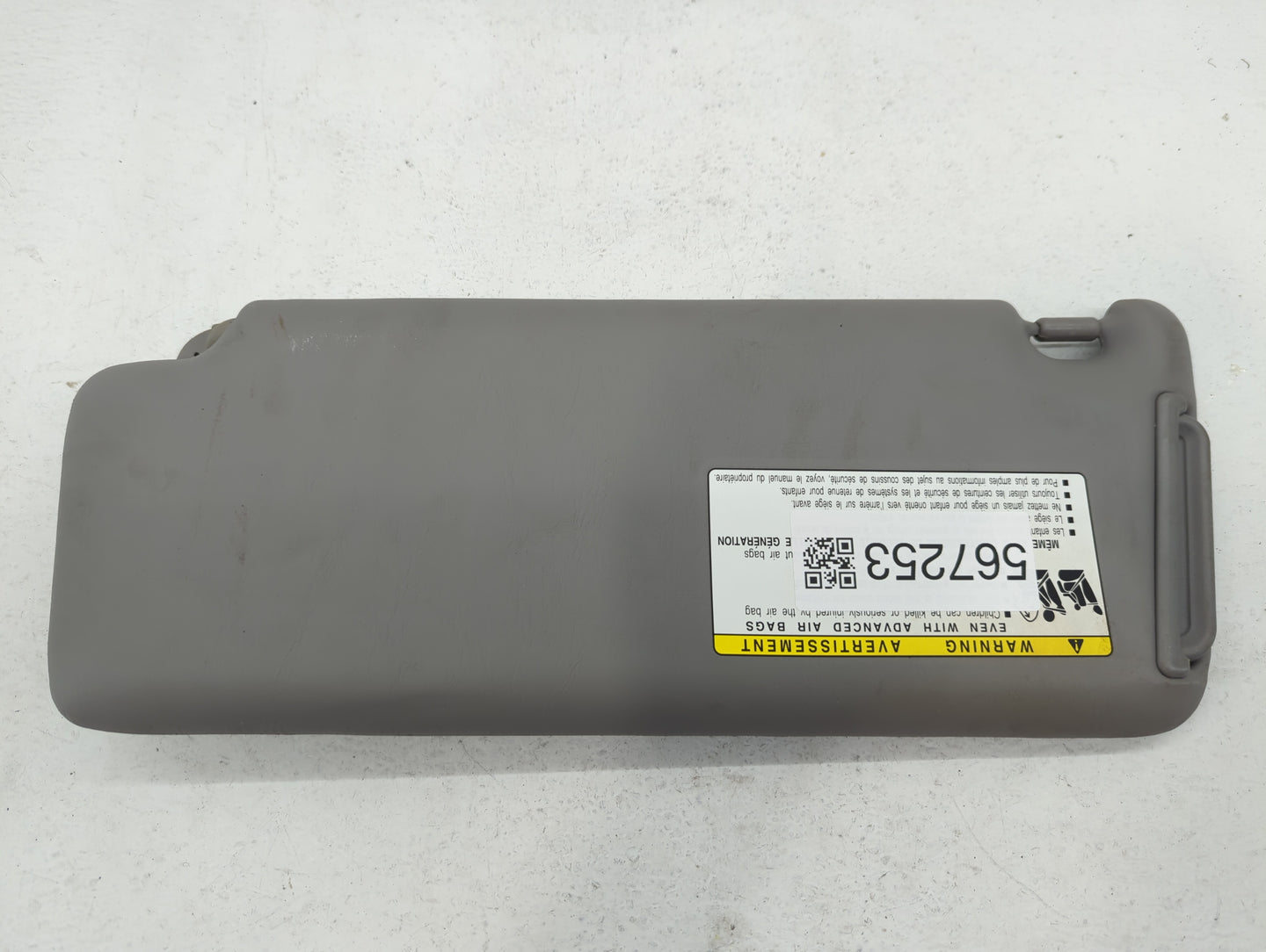 2004-2007 Toyota Highlander Sun Visor Shade Replacement Passenger Right Mirror Fits Fits 2004 2005 2006 2007 OEM Used Auto P