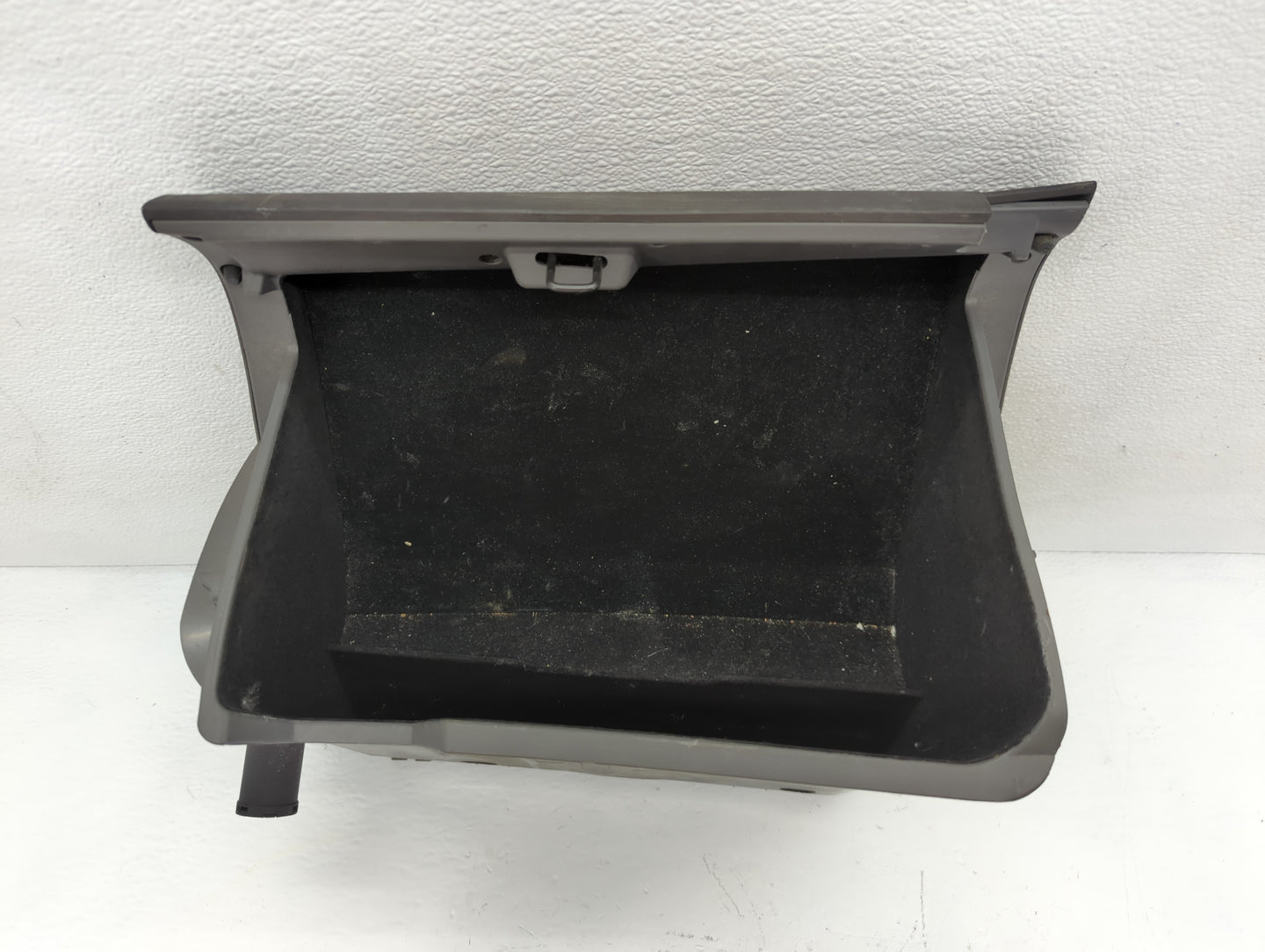 2004 Toyota Prius Passenger Glove Box Door Storage Compartment - Oemusedautoparts1.com