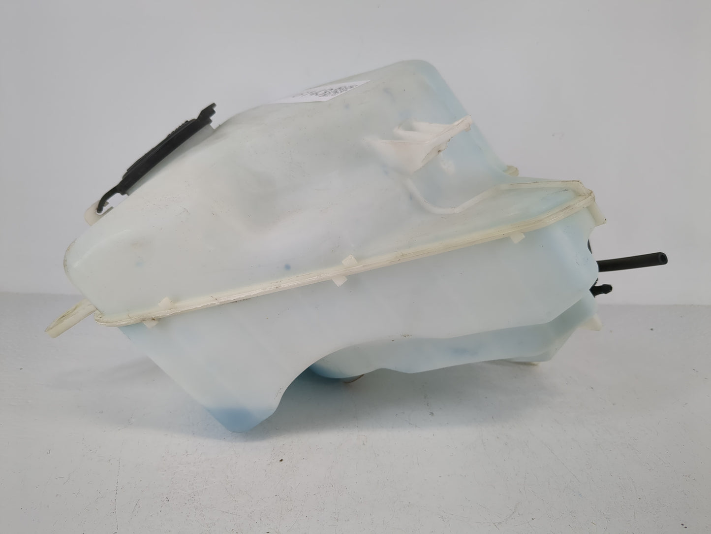 2004-2006 Toyota Prius Windshield Washer Fluid Reservoir Bottle Oem - Oemusedautoparts1.com