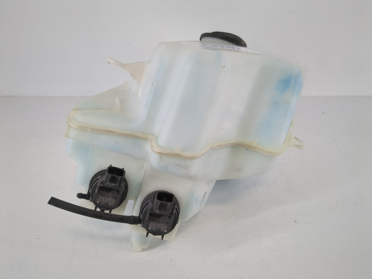 2004-2006 Toyota Prius Windshield Washer Fluid Reservoir Bottle Oem - Oemusedautoparts1.com