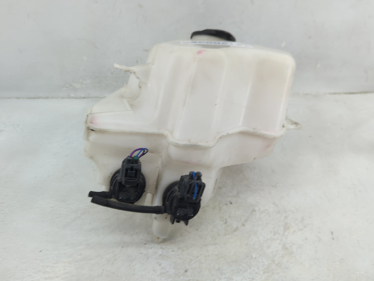 2004-2009 Toyota Prius Windshield Washer Fluid Reservoir Bottle 1412883 - Oemusedautoparts1.com