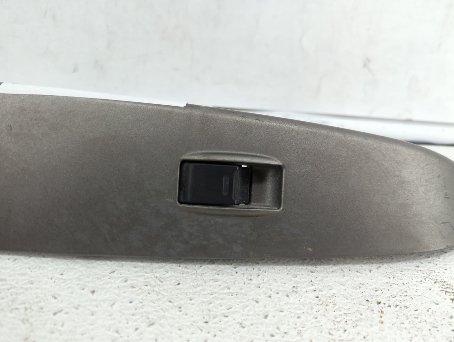 2004 Toyota Prius Passenger Right Power Window Switch 74271-47050 - Oemusedautoparts1.com