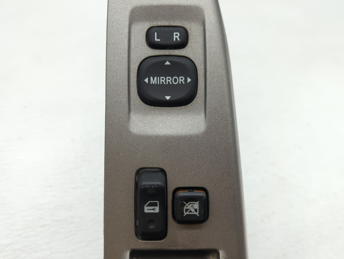 2004-2009 Toyota Prius Master Power Window Switch Replacement Driver Side Left P/N:84820-47021 Fits OEM Used Auto Parts - Oe