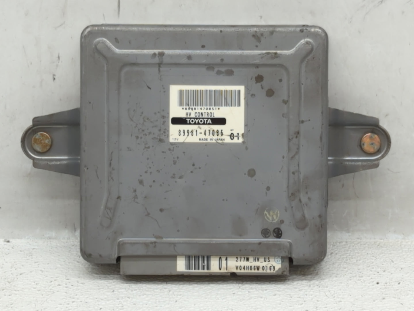 2004-2004 Toyota Prius Chassis Control Module Ccm Bcm Body Control - Oemusedautoparts1.com