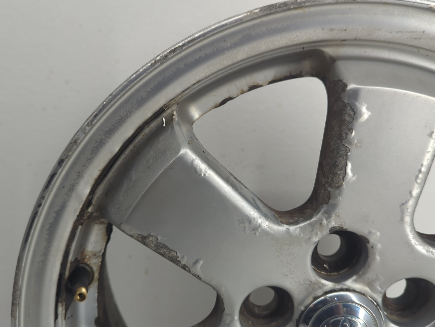 2004-2009 Toyota Prius Oem Wheel Rim 835719 - Oemusedautoparts1.com