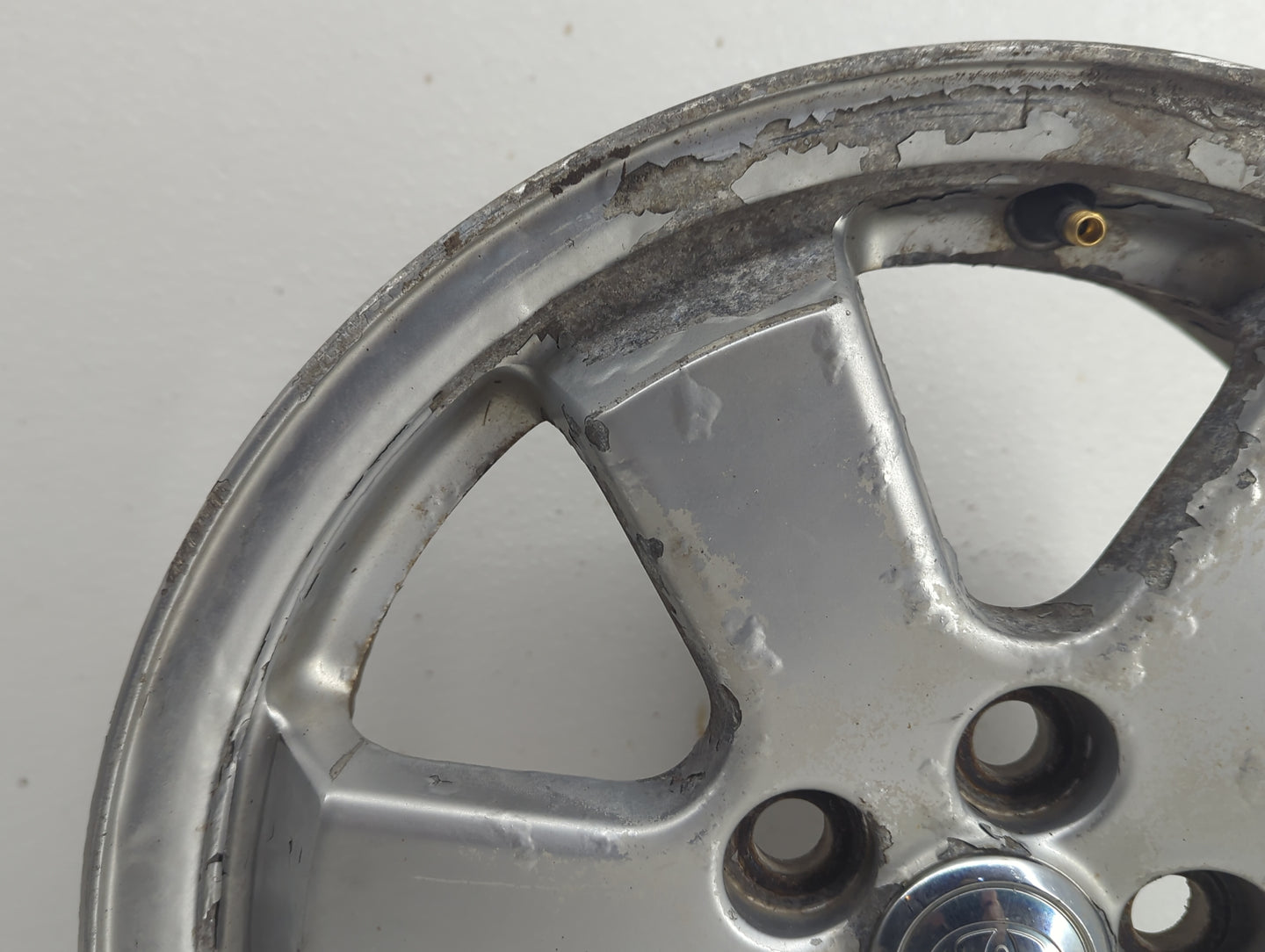 2004-2009 Toyota Prius Oem Wheel Rim 835720 - Oemusedautoparts1.com