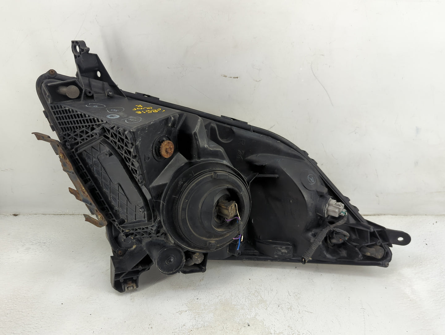 2004-2005 Toyota Prius Passenger Right Oem Head Light Headlight Lamp - Oemusedautoparts1.com