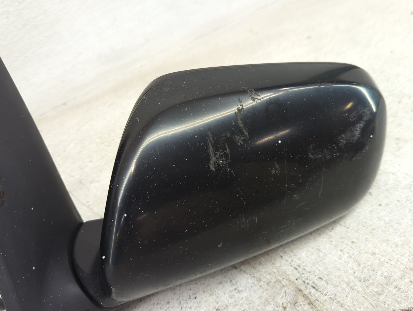 2004-2009 Toyota Prius Driver Side View Mirror - Left Door Mirror OEM Used - Oemusedautoparts1.com
