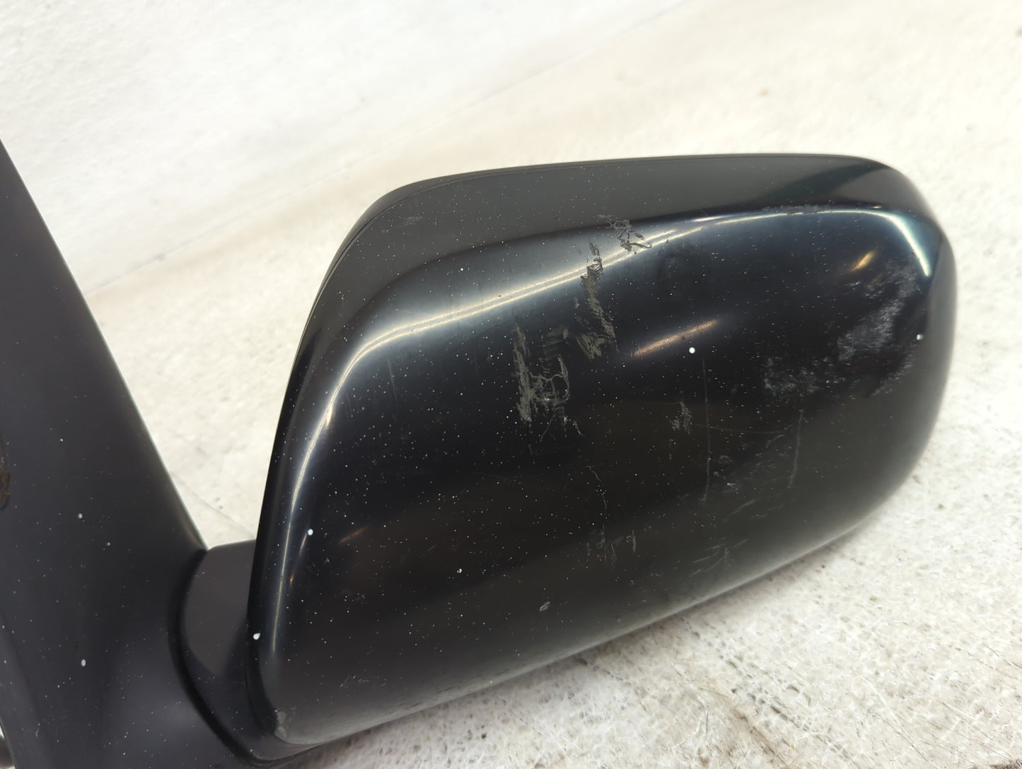 2004-2009 Toyota Prius Driver Side View Mirror - Left Door Mirror OEM Used - Oemusedautoparts1.com