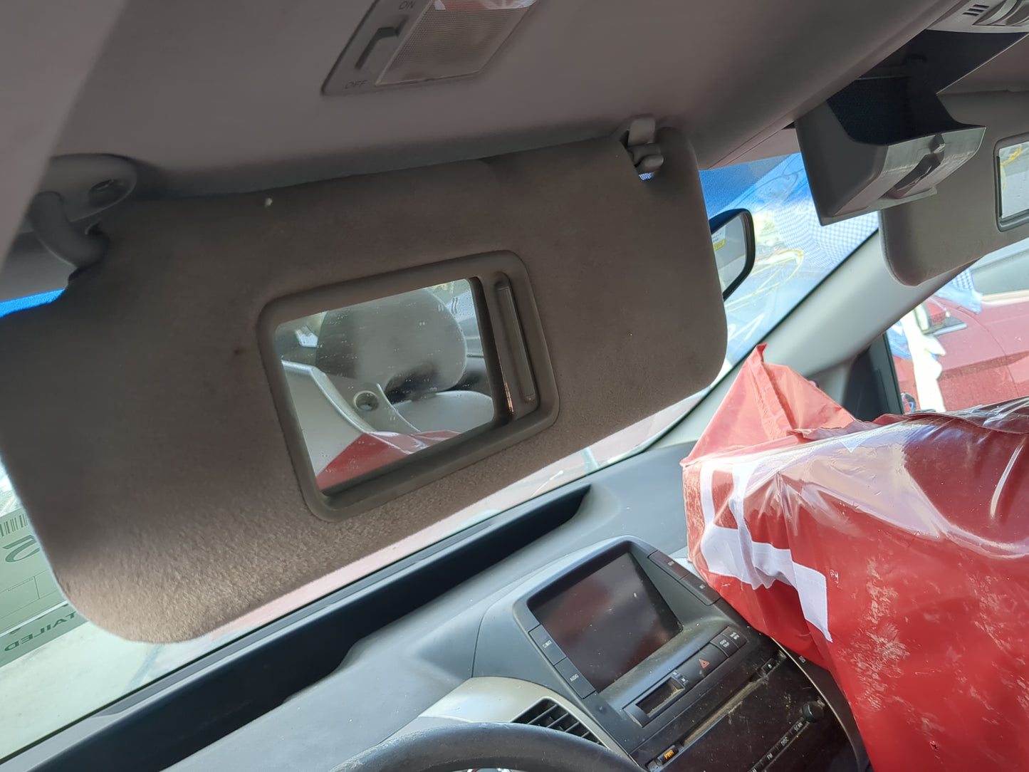 2004 Toyota Prius Sun Visor Shade Replacement Driver Left Mirror Fits OEM Used Auto Parts - Oemusedautoparts1.com