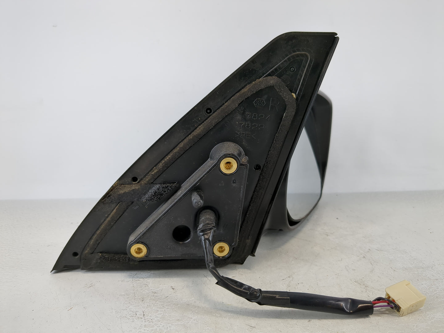 2004-2005 Toyota Rav4 Passenger Side View Mirror - Right Door Mirror OEM Used - Oemusedautoparts1.com