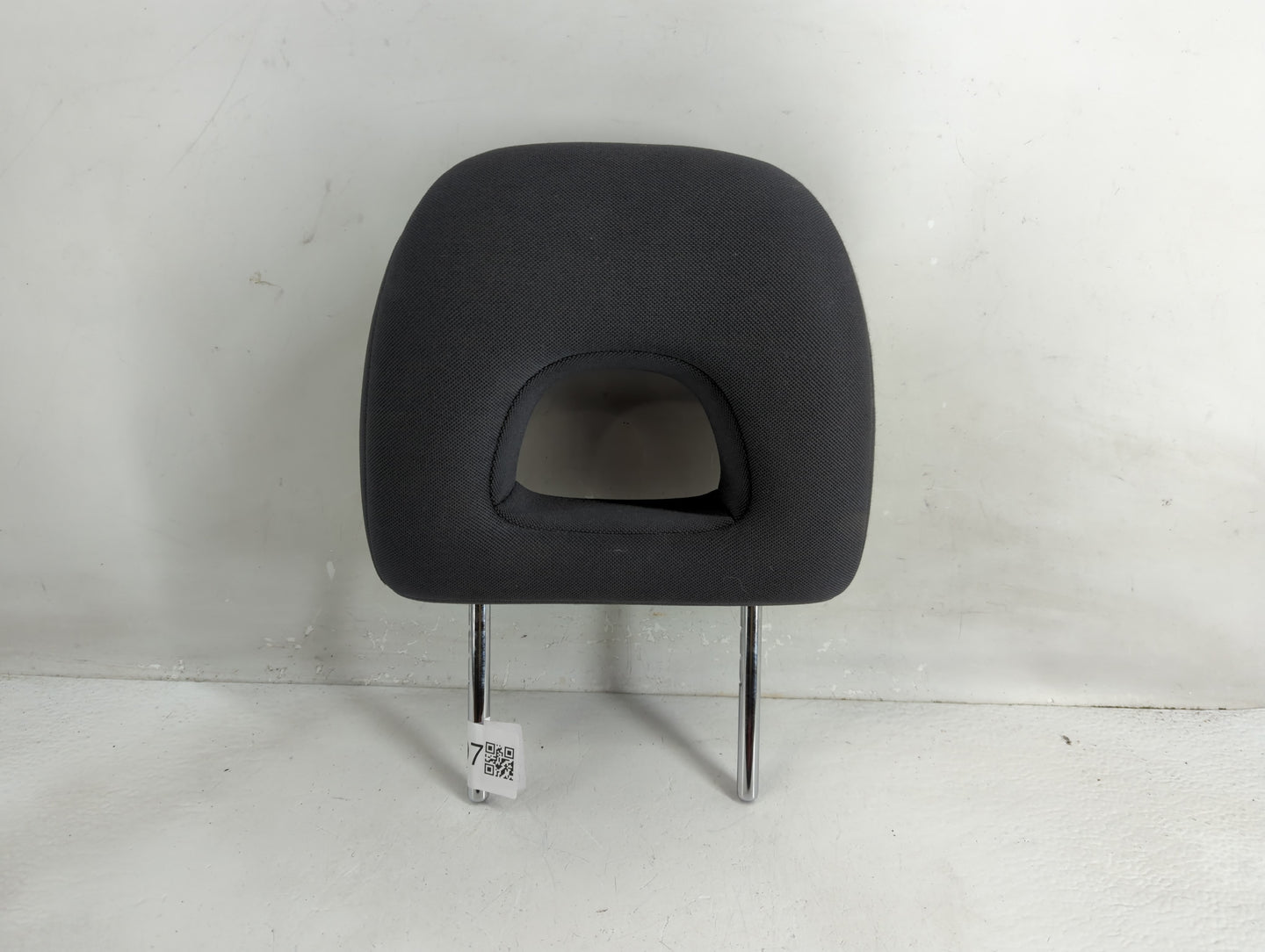 2004 Toyota Rav4 Headrest Head Rest Rear Seat Fits OEM Used Auto Parts - Oemusedautoparts1.com