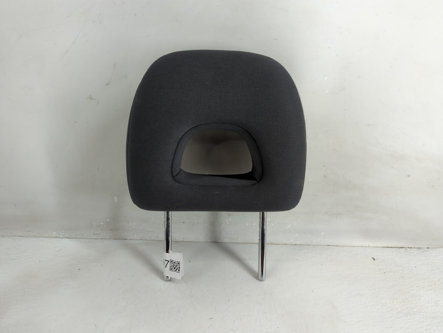 2004 Toyota Rav4 Headrest Head Rest Rear Seat Fits OEM Used Auto Parts - Oemusedautoparts1.com