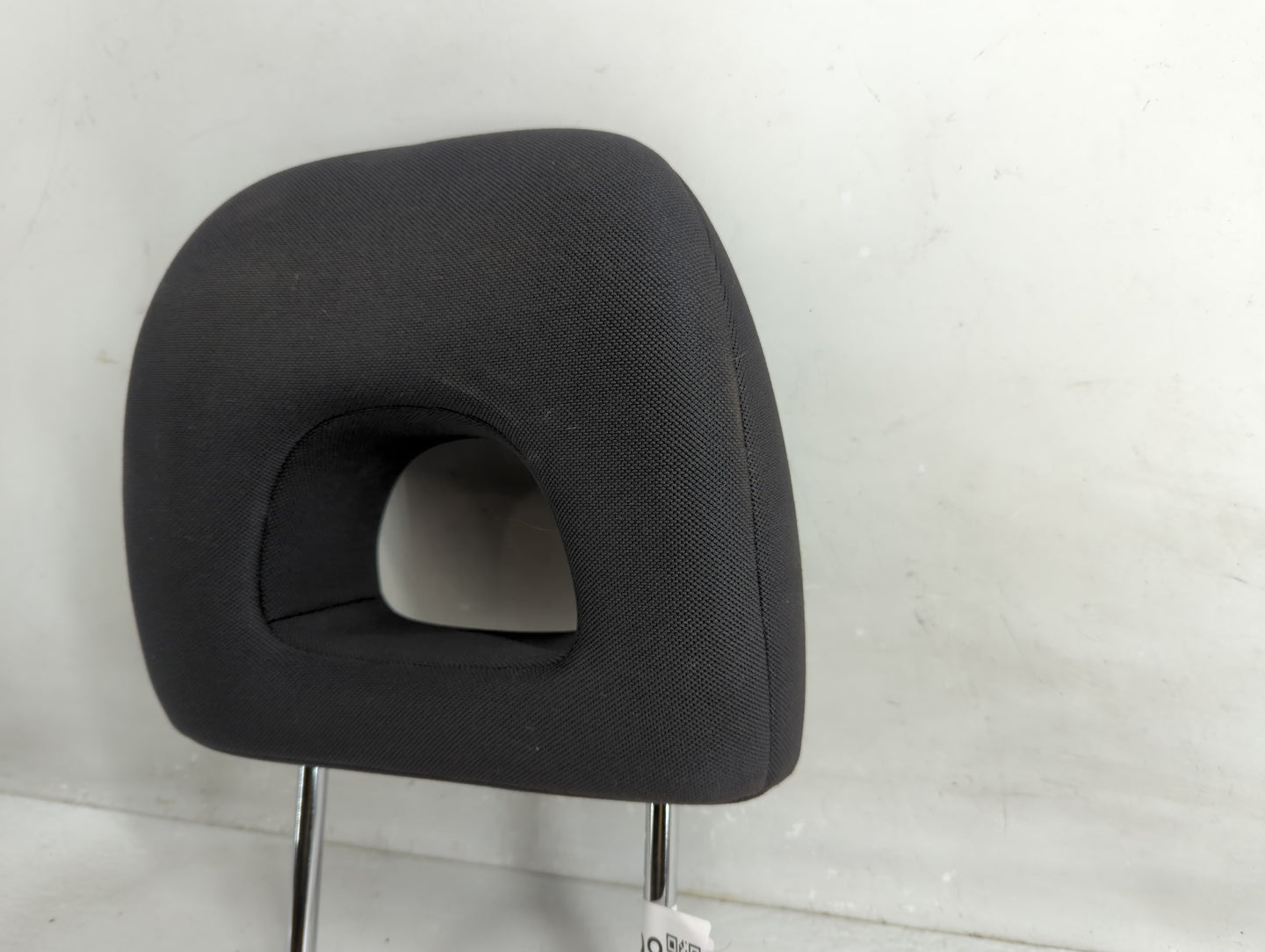 2004 Toyota Rav4 Headrest Head Rest Front Driver Passenger Seat Fits OEM Used Auto Parts - Oemusedautoparts1.com
