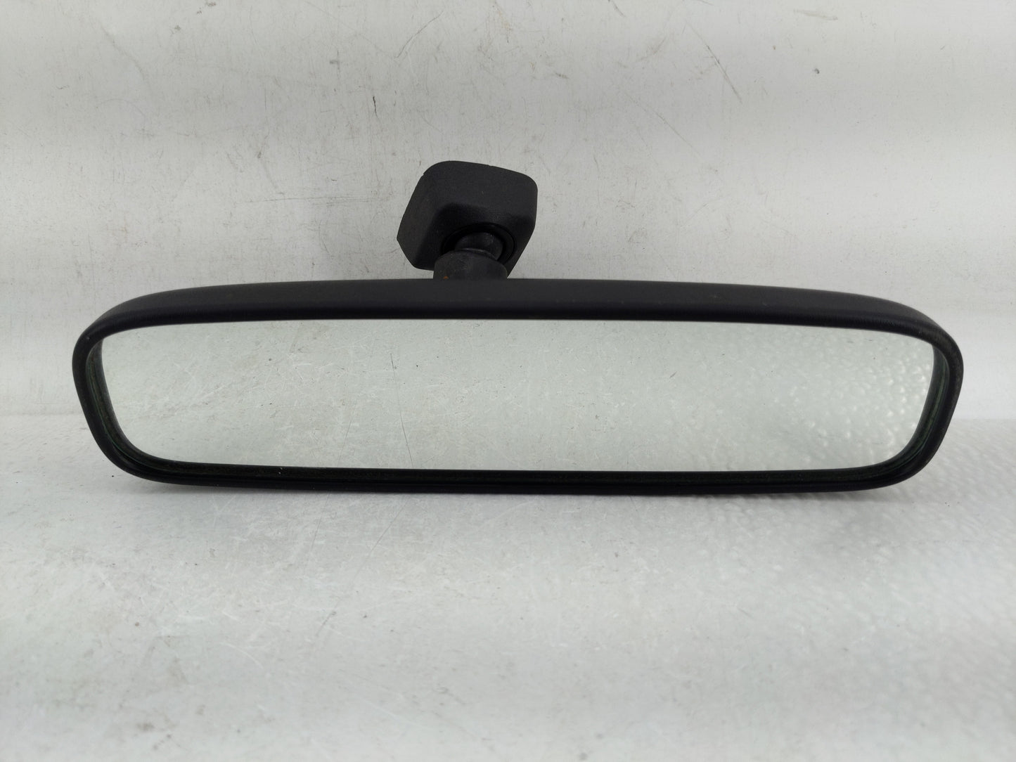 2004-2015 Toyota Rav4 Interior Rear View Mirror Replacement OEM P/N:E4012197 E8011681 Fits OEM Used Auto Parts - Oemusedauto