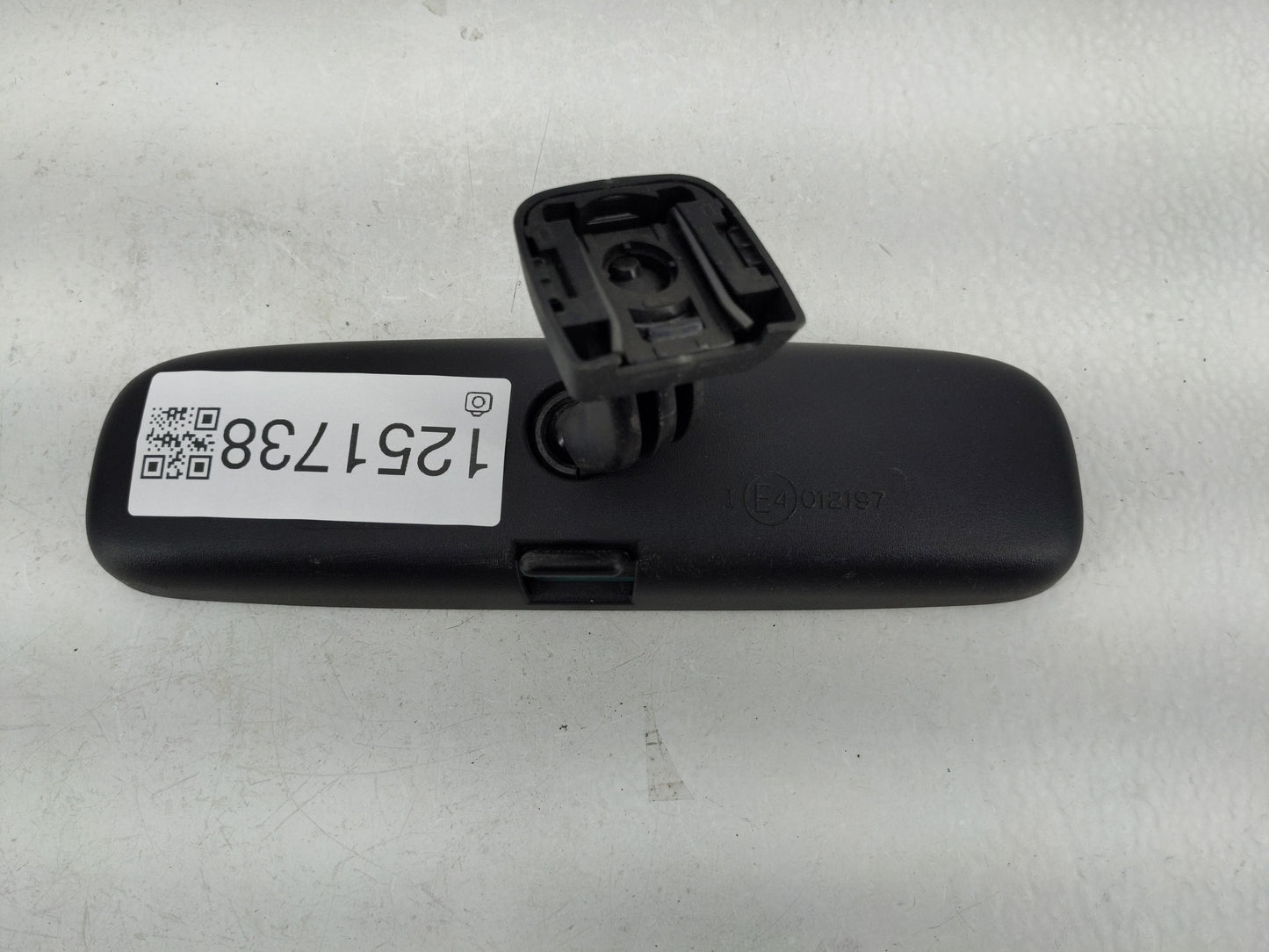 2004-2015 Toyota Rav4 Interior Rear View Mirror Replacement OEM P/N:E4012197 E8011681 Fits OEM Used Auto Parts - Oemusedauto