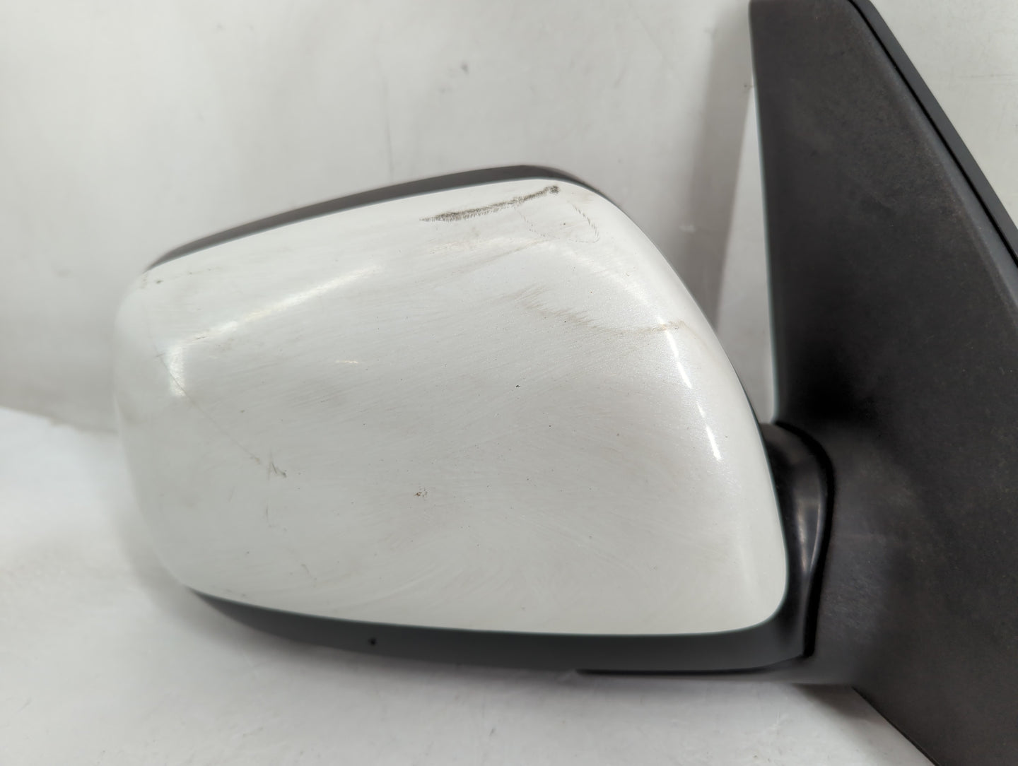 2004-2005 Toyota Rav4 Side Mirror Replacement Passenger Right View Door Mirror P/N:E4012228 Fits Fits 2004 2005 OEM Used Aut